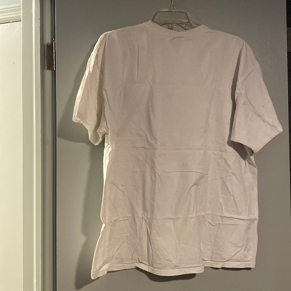 T-Shirt - Picture 2 of 2